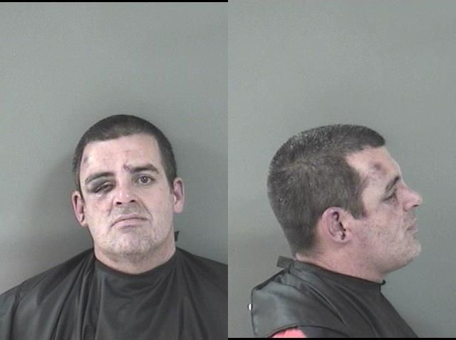 Man stabs another man during fight in Vero Beach, officials say
