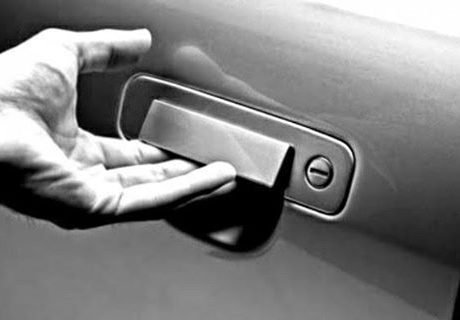 Purse stolen in Fellsmere auto burglary