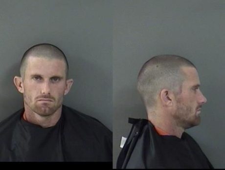 Man with rifle burglarizes his neighbor