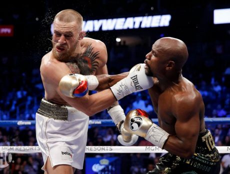 Woman hit with blackberries after Mayweather fight