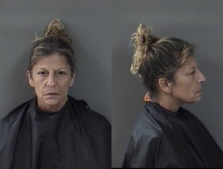 Drunk woman attacks boyfriend with hammer