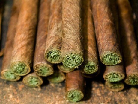 Man calls deputies to report “stolen blunts”