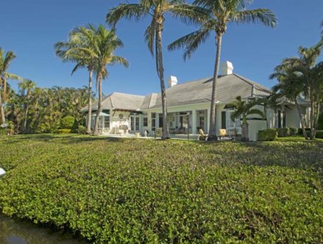 Castaway Cove home: Best of riverfront living