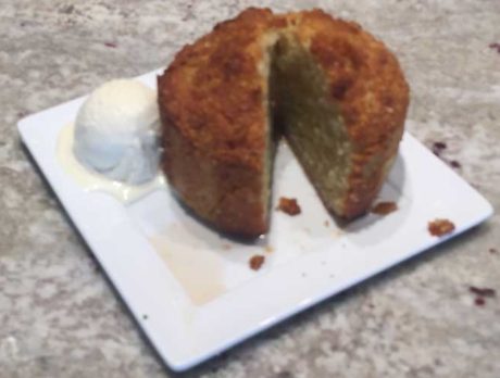 RECIPES: Drunken Sailor Cakes, Spiced Pineapple Gelato