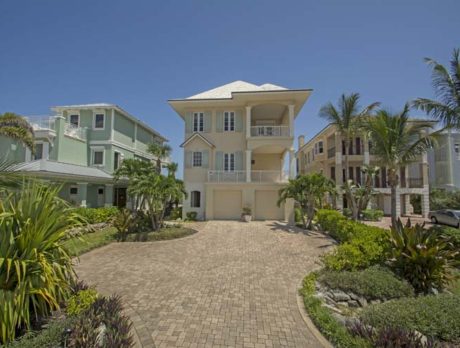 Ocean-to-river estate on market in Ambersand Beach