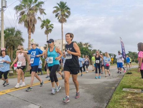 PHOTOS: Running bunnies raise monies at HabiTrot & Realtors Hop