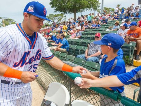 Baseball fans ‘United’ in honoring Robinson’s legacy