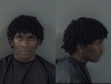 Man pepper sprays 15-year-old in face after argument, deputies say