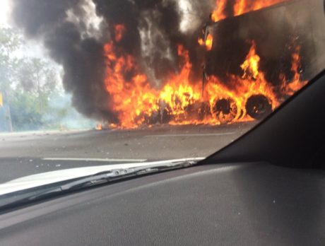 Photos – No injuries from tractor trailer fire that closed I-95 NB