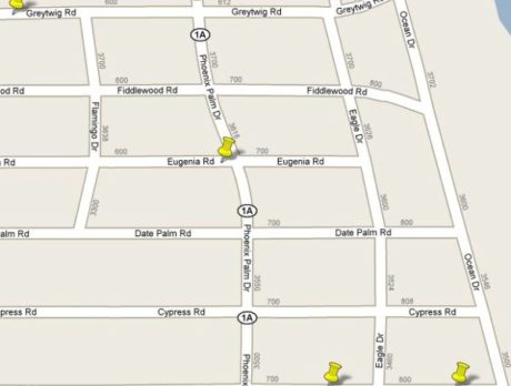 Beachside burglaries stump police