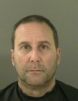 Orlando man accused of passing fake $100s at Vero Beach Walmart