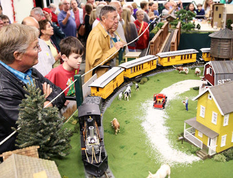 Holidays at McKee dazzles children of all ages
