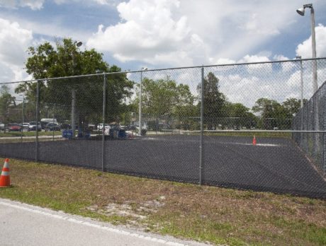 Renovations finally underway for Fellsmere tennis court