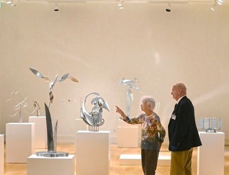 Kinetic sculpture exhibit: The poetics of movement
