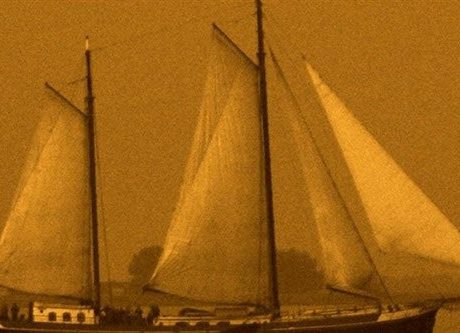 010_FourSailsSet