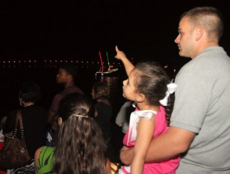 Vero Beach tree lighting and boat parade