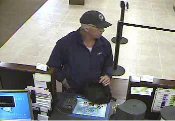 Man robs island Chase Bank branch