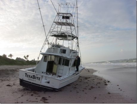 Boat reported missing in Bahamas washes up in Indian River Shores