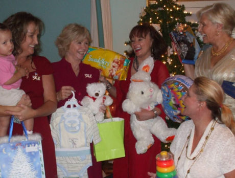 Republican Women Aware donates to CareNet