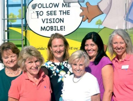 Vision for Reading Program receives $1,500 from Grand Harbor