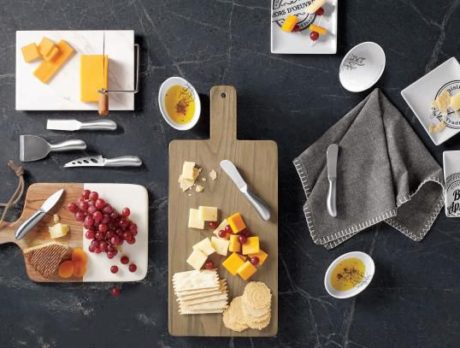 Holiday Gift-Giving Tips and Inspiration