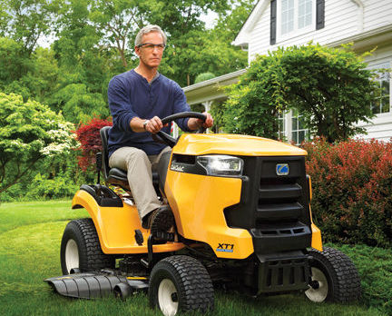5 Ways Fuel-Injected Lawn Tractors Will Change How You Mow