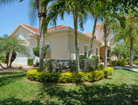 Riverwind home is five minutes from all Vero has to offer