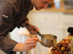 Tips to make indoor entertaining sizzle this summer