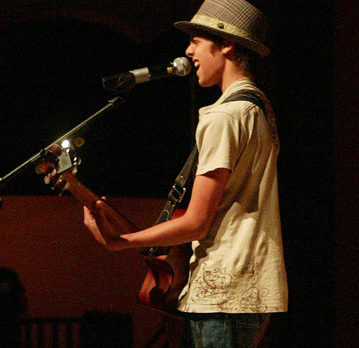 The Source hosts concert at Sebastian River High to benefit homeless
