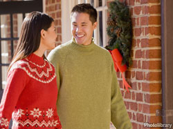How to protect your credit score from holiday shopping pitfalls