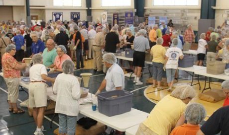 Packaging 100,000 nutritious meals for hungry children