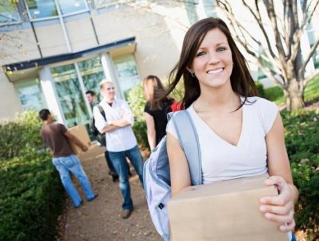 3 Easy Ways to Start College Without Breaking the Bank