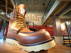 Shoe museums to monuments, great travel attractions abound in the Midwest