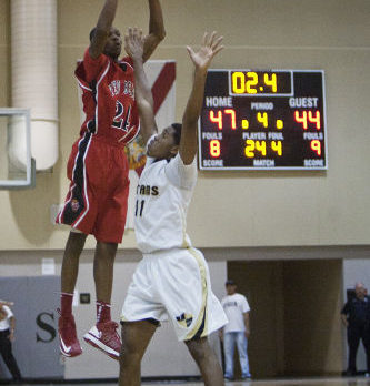 Vero Beach Boys basketball championship game
