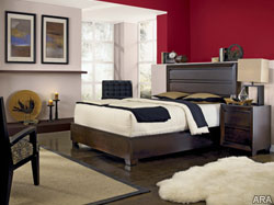 Hot paint colors for cool weather redecorating