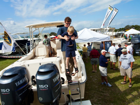 Fall Boat Show in Riverside Park