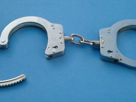 Elderly suspect sought in rash of island burglaries