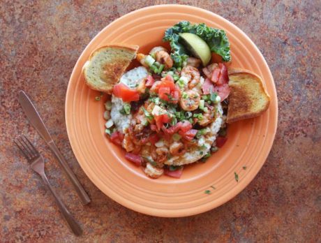 DINING: Squid Lips has some hits, some misses on the lagoon