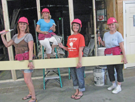 Women Build Mother-Daughter Habitat Event