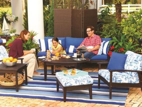 Hot for Summer: Create a Perfect Outdoor Escape in Your Backyard