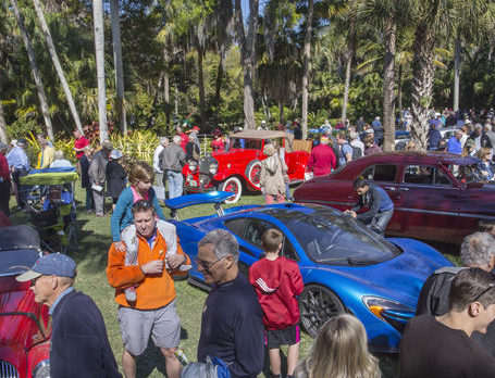 McKee exhibit features Car Collectors’ Favorites