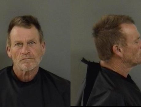 ‘Fight me, I’ll kill you,’ – Man pulls knife on pub patrons