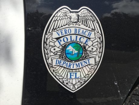 Couples accused of having sex in plain view in downtown Vero Beach