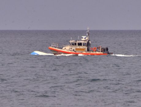 ‘Current was whipping,’ Boaters recall rescuing 9 who fell in water