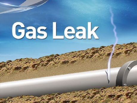 Crews working to fix gas leak in Fellsmere