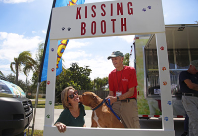 ‘No Tail Left Behind’: Love for pooches conquers all