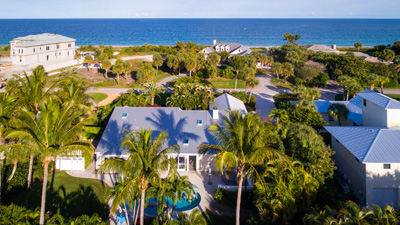 Bask in seaside lifestyle in classic Floralton Beach home