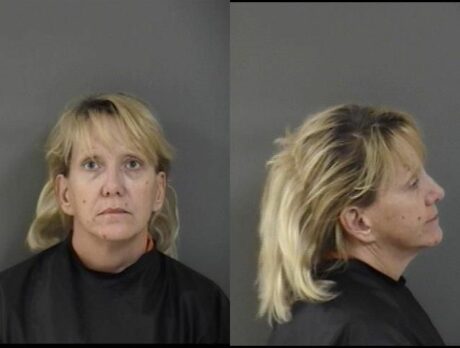 Woman charged after chasing boyfriend with knife