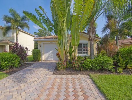 Vero Lago home is ‘out of the way but close to everything’