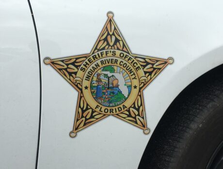 Deputies: Man barricades himself inside home, threatens ‘suicide by cop’